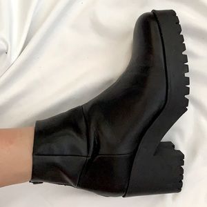 Zara Heeled Ankle Boots